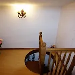 Altes Faehrhaus Anno 1 6 3 3 - Traumferienwohnung In Exponierter Moselufer-lage By Interhome شقة ترابن ترارباخ