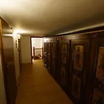شقة Altes Faehrhaus Anno 1 6 3 3 - Traumferienwohnung In Exponierter Moselufer-lage By Interhome
