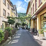 Altes Faehrhaus Anno 1 6 3 3 - Traumferienwohnung In Exponierter Moselufer-lage By Interhome * ترابن ترارباخ