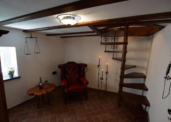 Altes Faehrhaus Anno 1 6 3 3 - Traumferienwohnung In Exponierter Moselufer-lage By Interhome Traben-Trarbach