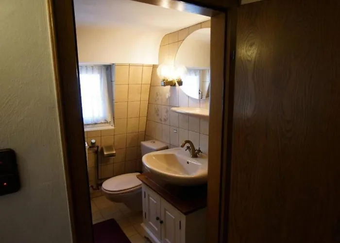 Altes Faehrhaus Anno 1 6 3 3 - Traumferienwohnung In Exponierter Moselufer-lage By Interhome Apartment