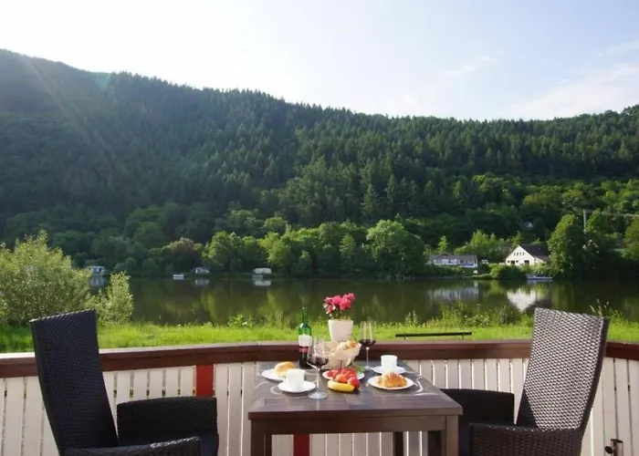 Altes Faehrhaus Anno 1 6 3 3 - Traumferienwohnung In Exponierter Moselufer-lage By Interhome * Traben-Trarbach